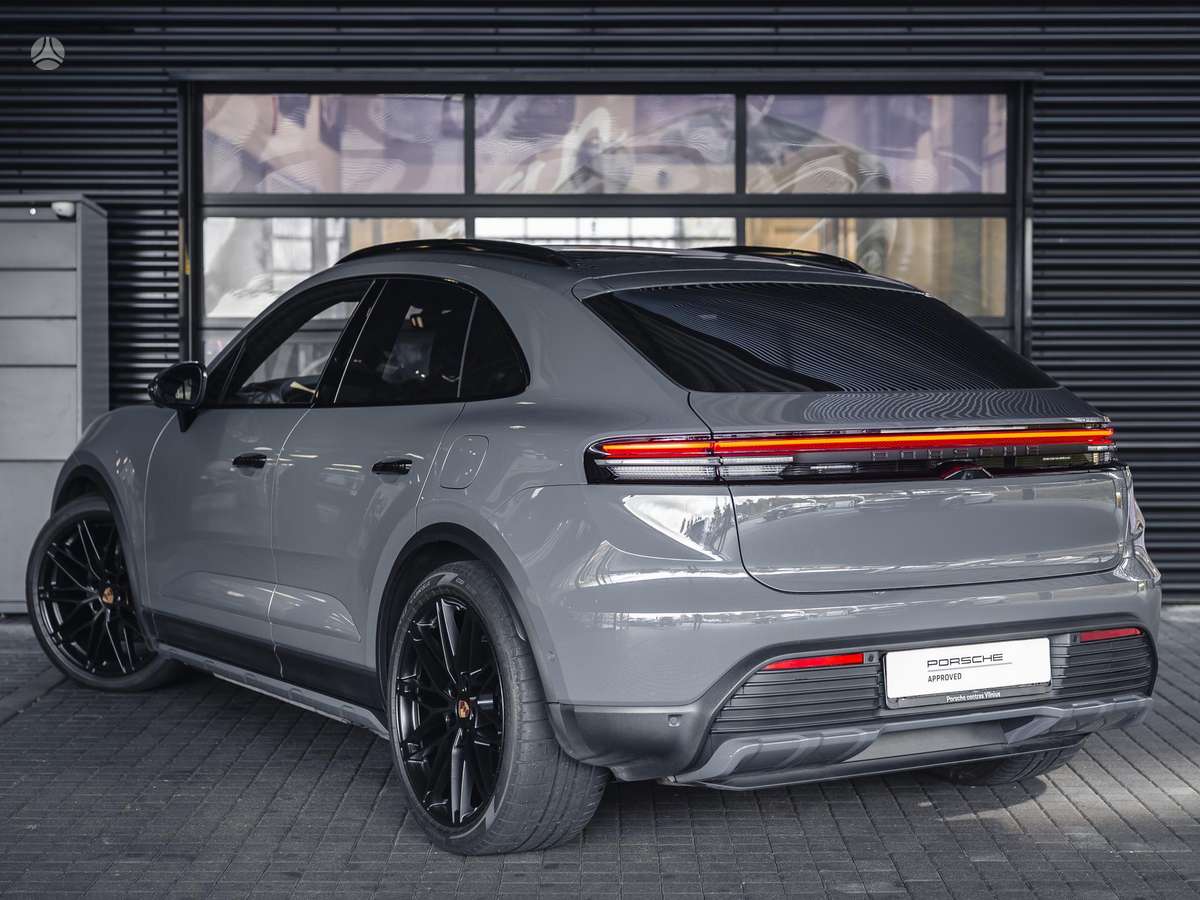 Porsche Macan - 3