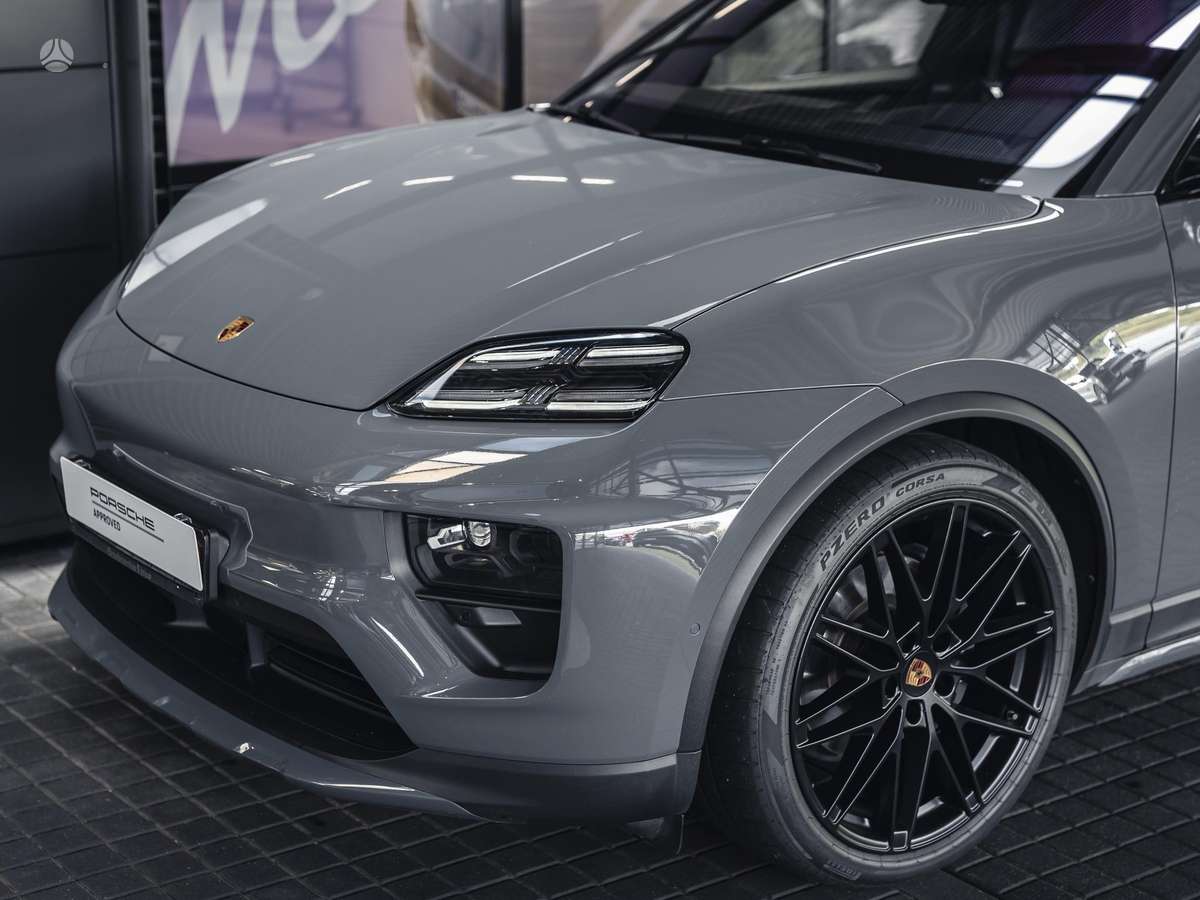 Porsche Macan - 10
