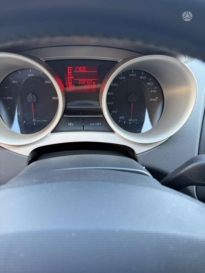SEAT Ibiza - 10