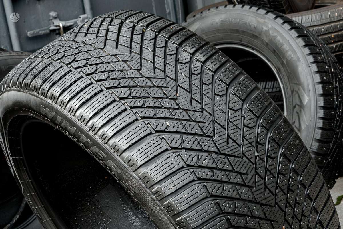 Pirelli Scorpion Winter 2, winter 285/40 R21