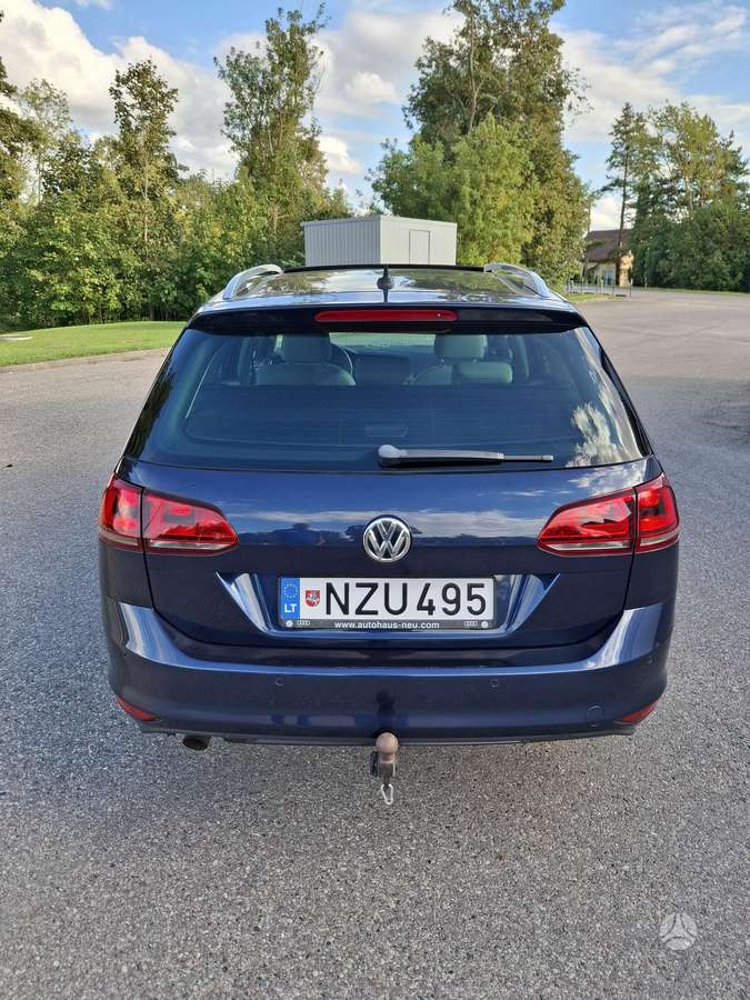 Volkswagen Golf - 4