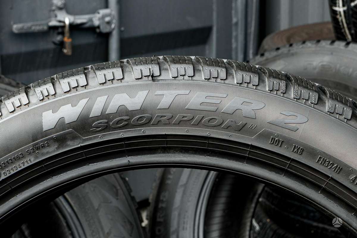 Pirelli Scorpion Winter 2, winter 285/40 R21