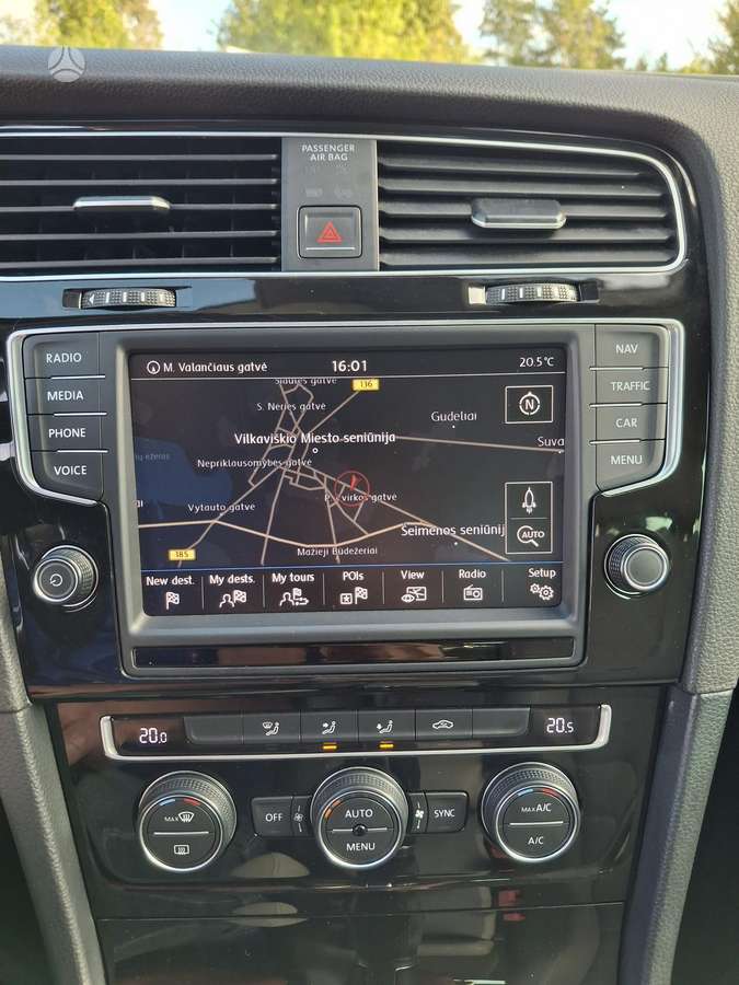 Volkswagen Golf, 1.2 l., Универсал