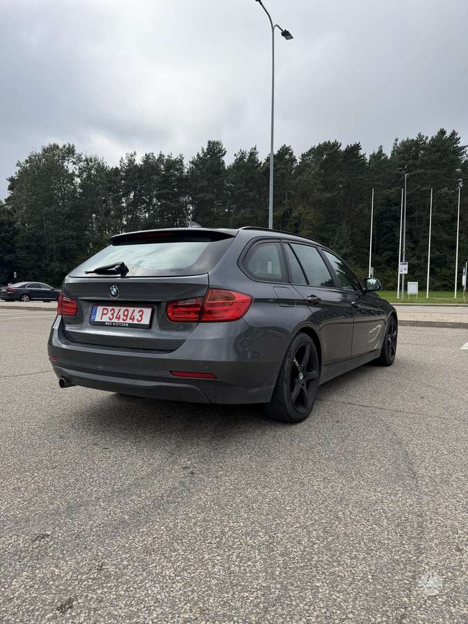 BMW 318, 2.0 l., wagon
