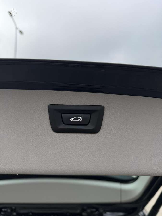 BMW 318, 2.0 l., wagon