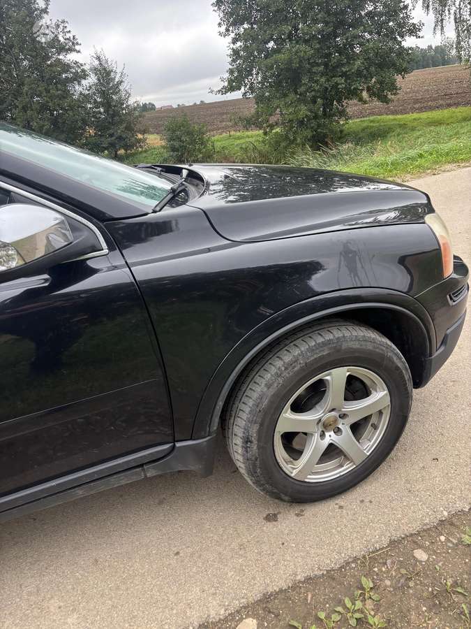 Volvo XC90 - 4