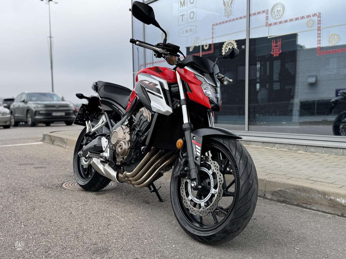 Honda CBF 650cc, street / classic