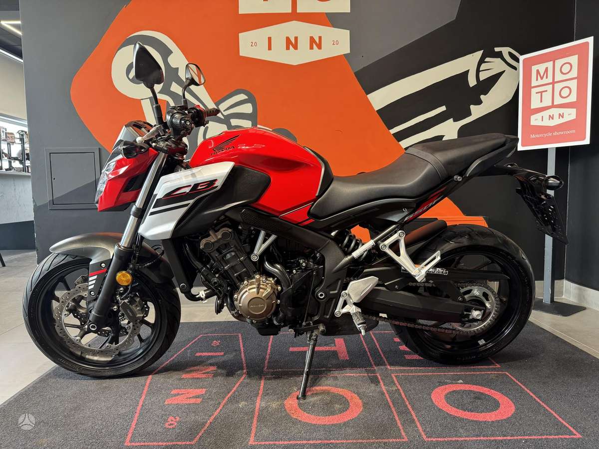 Honda CBF 650cc, street / classic