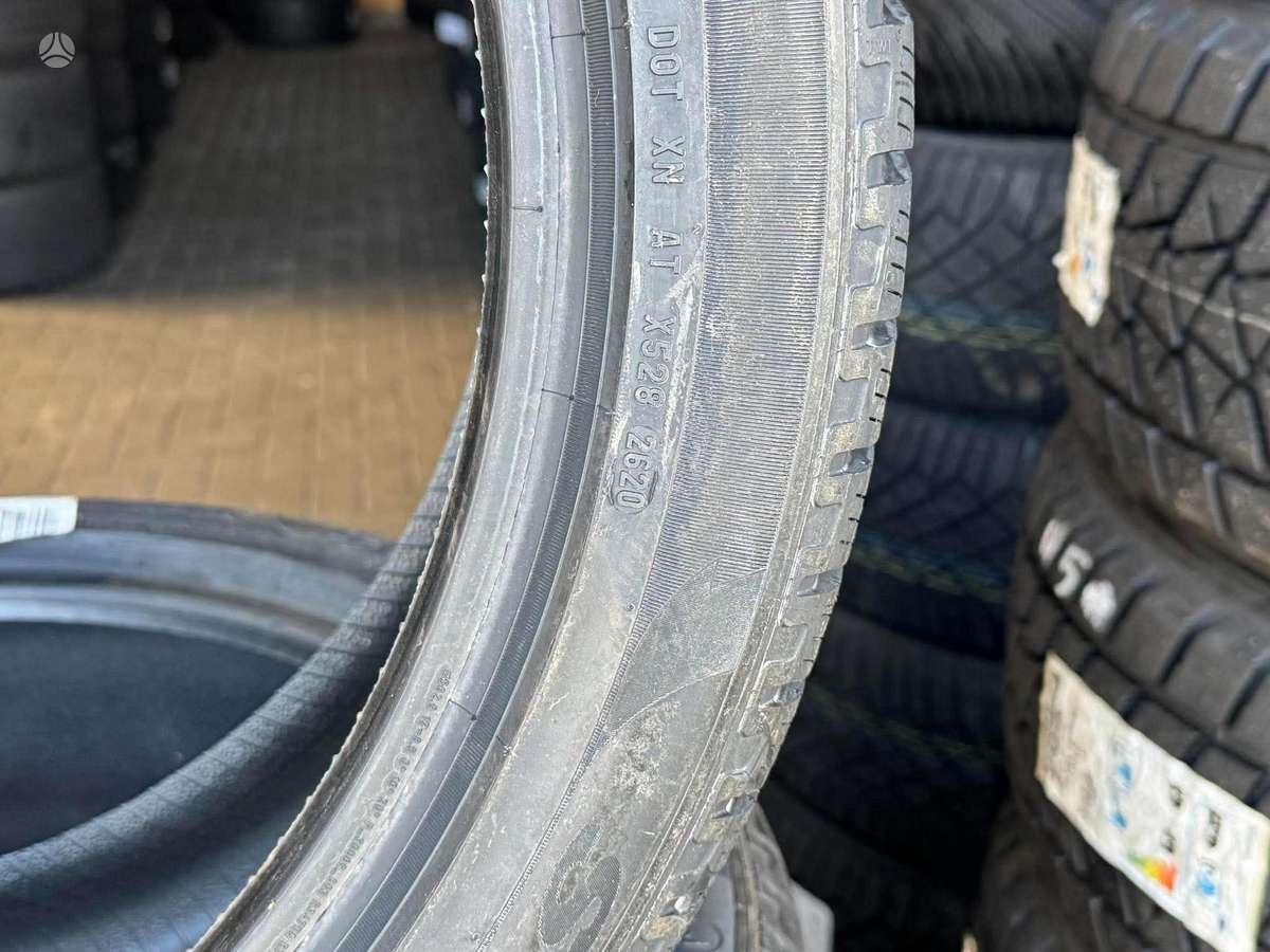 Pirelli SCORPION WINTER J, winter 295/35 R22