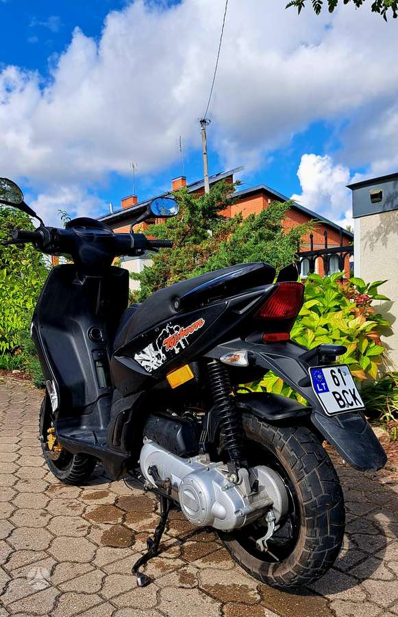 Piaggio Typhoon 49cc, scooters / mopeds