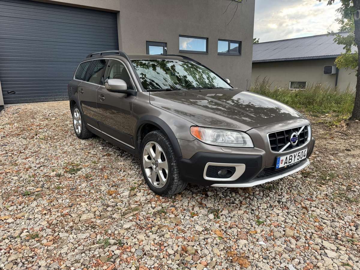 Volvo XC70 - 3