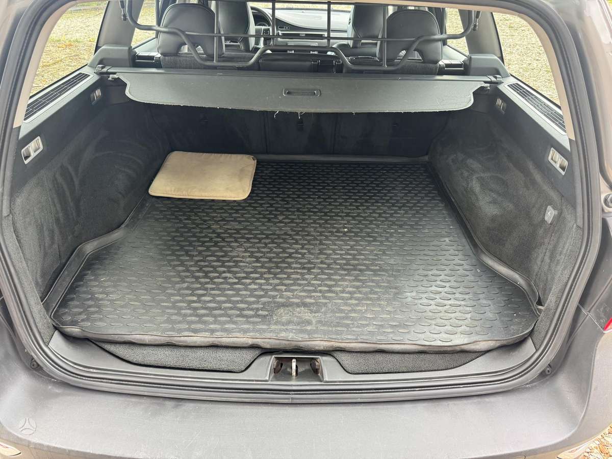 Volvo XC70 - 10