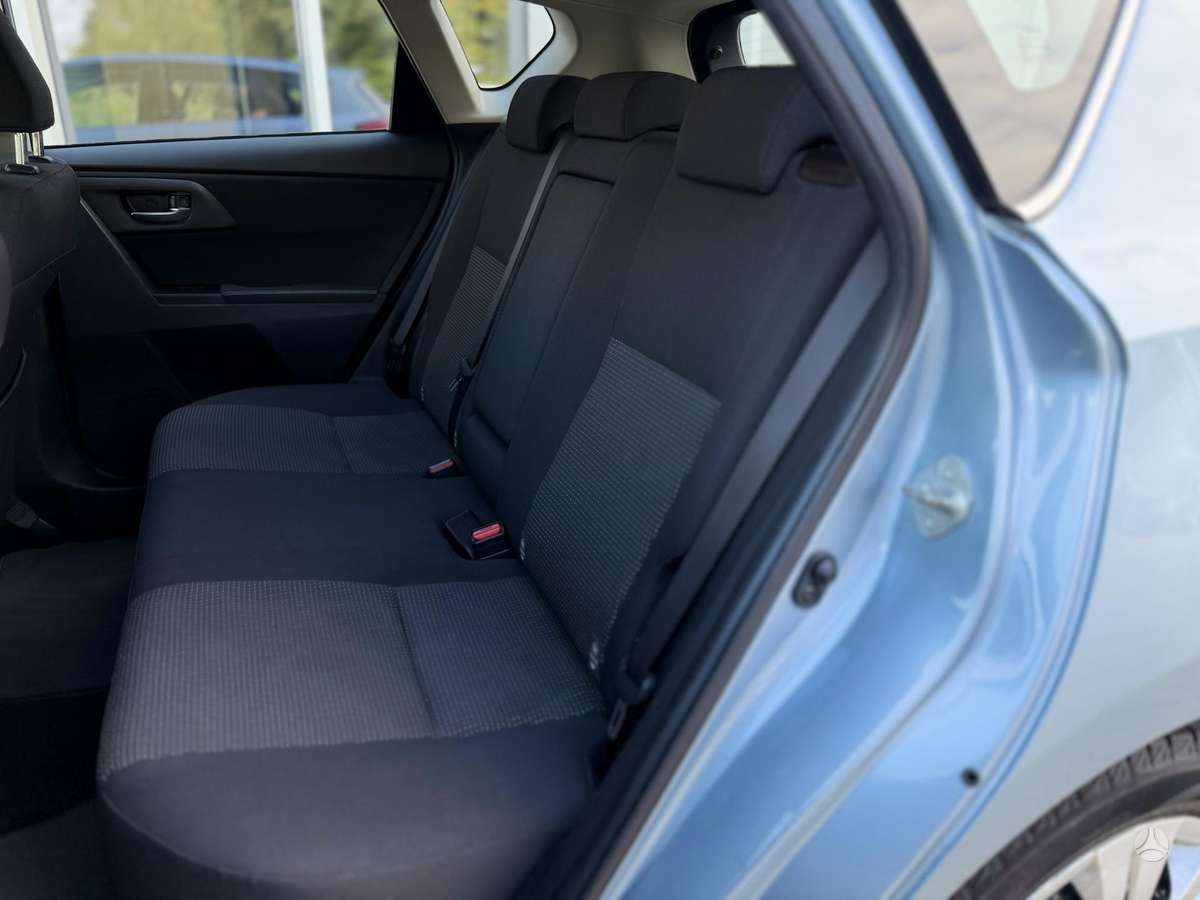 Toyota Auris, 1.4 l., hatchback