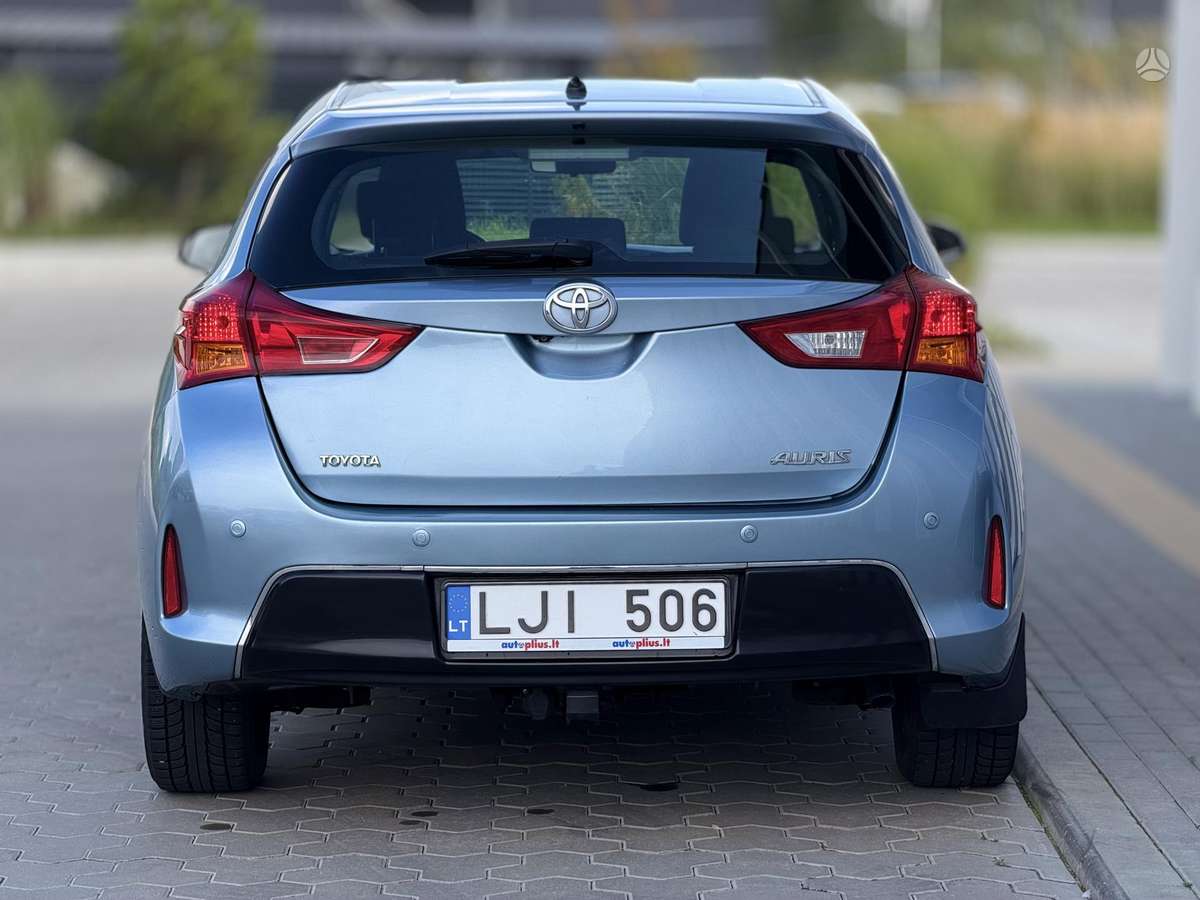 Toyota Auris, 1.4 l., hatchback