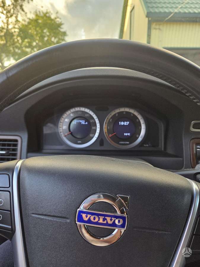Volvo S80 - 9