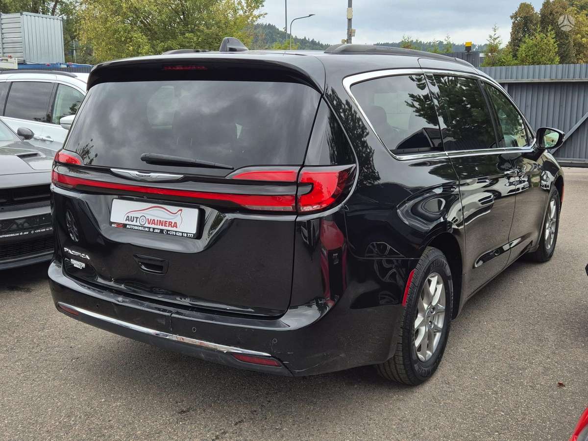 Chrysler Pacifica, 3.6 l., Минивэн