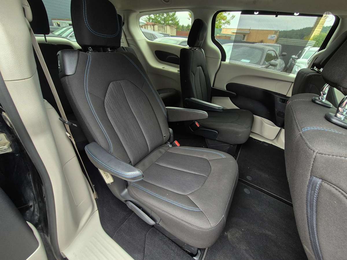 Chrysler Pacifica, 3.6 l., Минивэн
