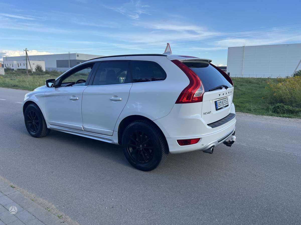 Volvo XC60 - 8