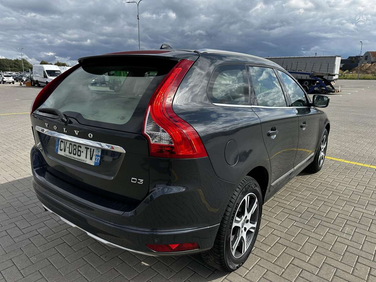 Volvo XC60 - 4