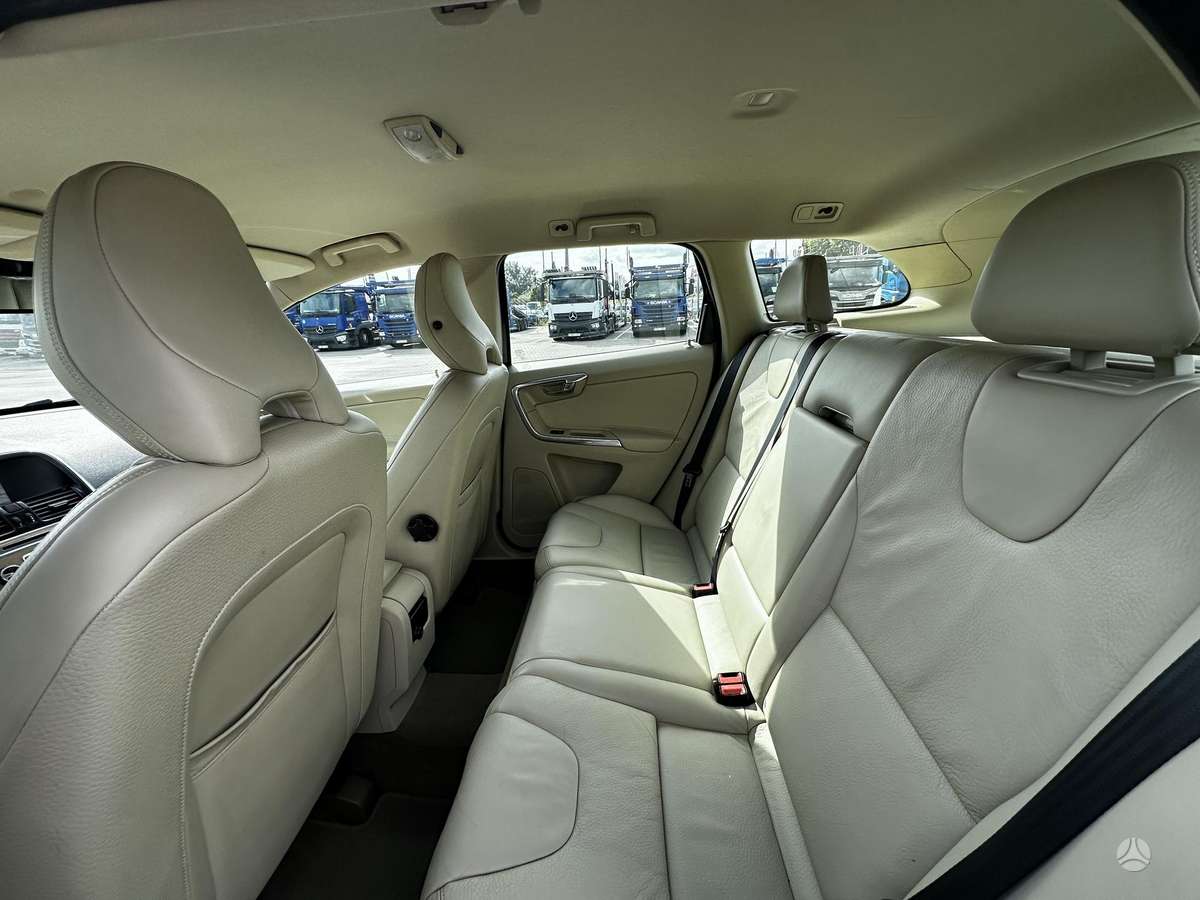 Volvo XC60 - 7