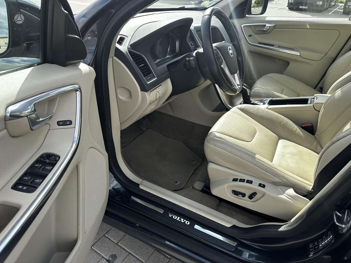 Volvo XC60 - 9