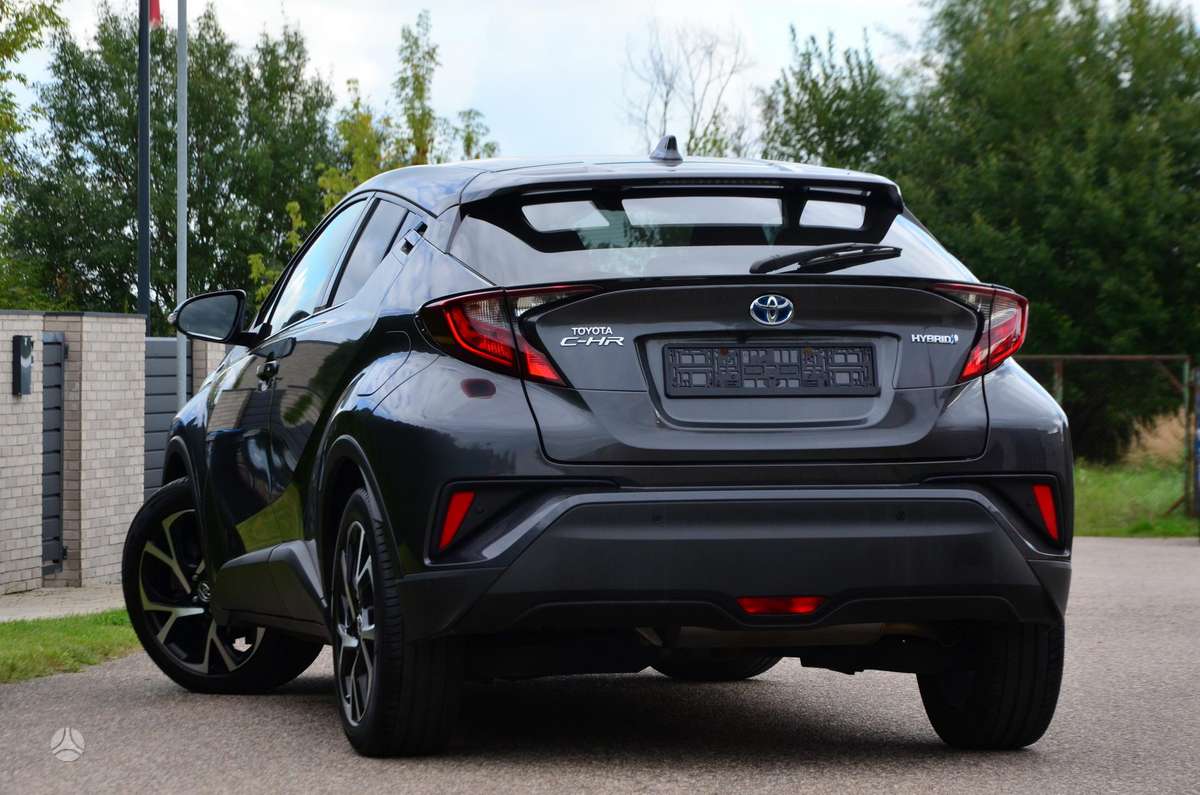 Toyota C-HR - 5