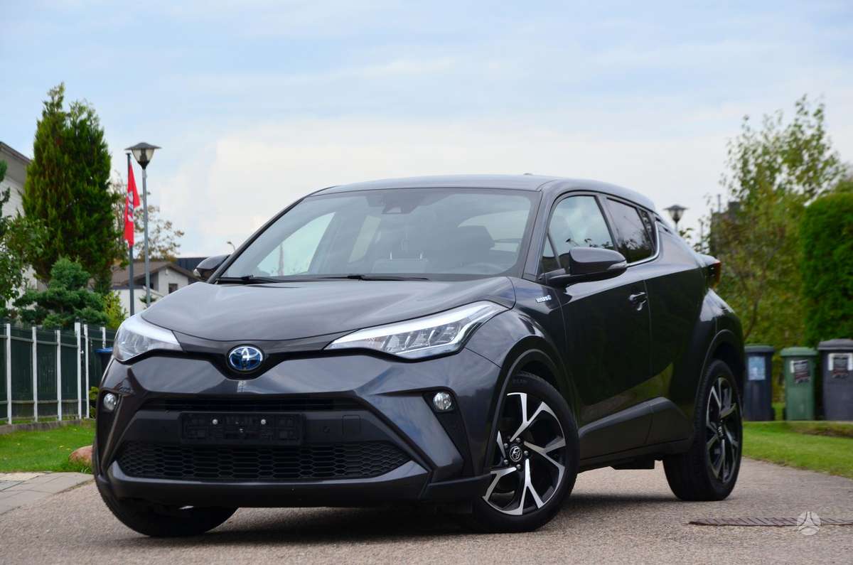 Toyota C-HR - 10