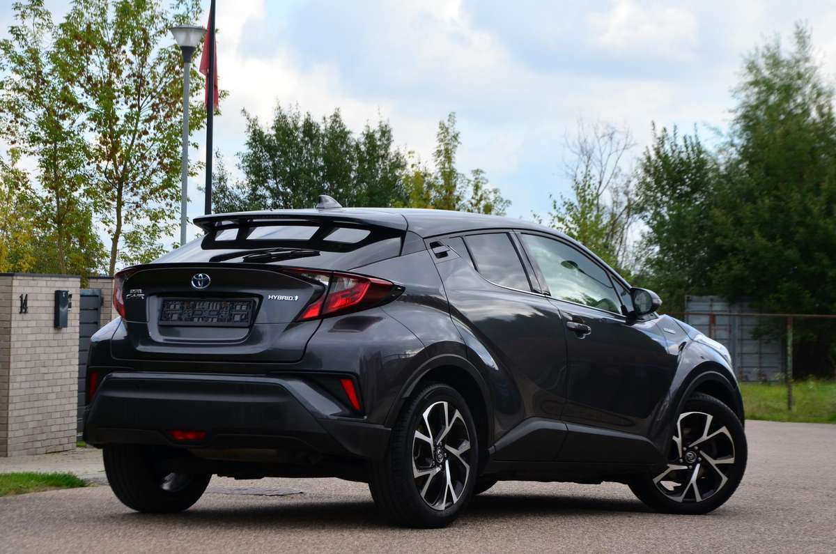Toyota C-HR - 8
