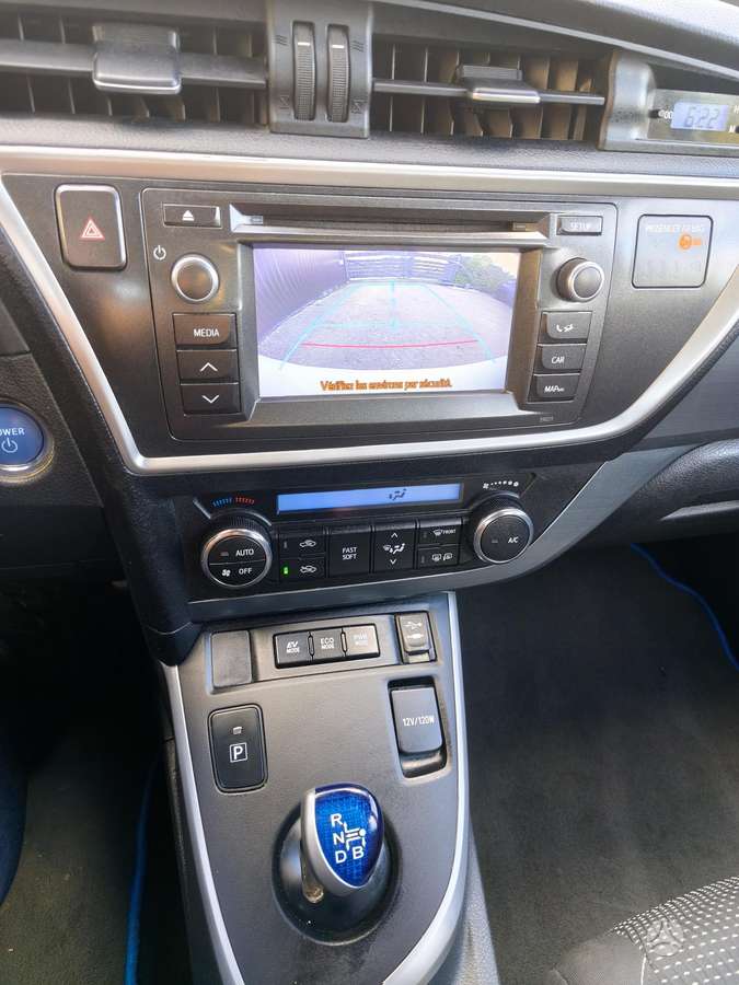 Toyota Auris - 11