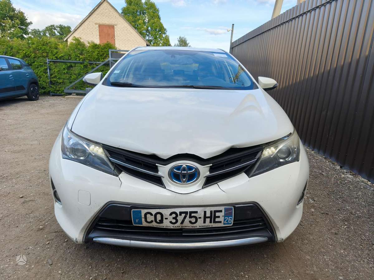 Toyota Auris - 3