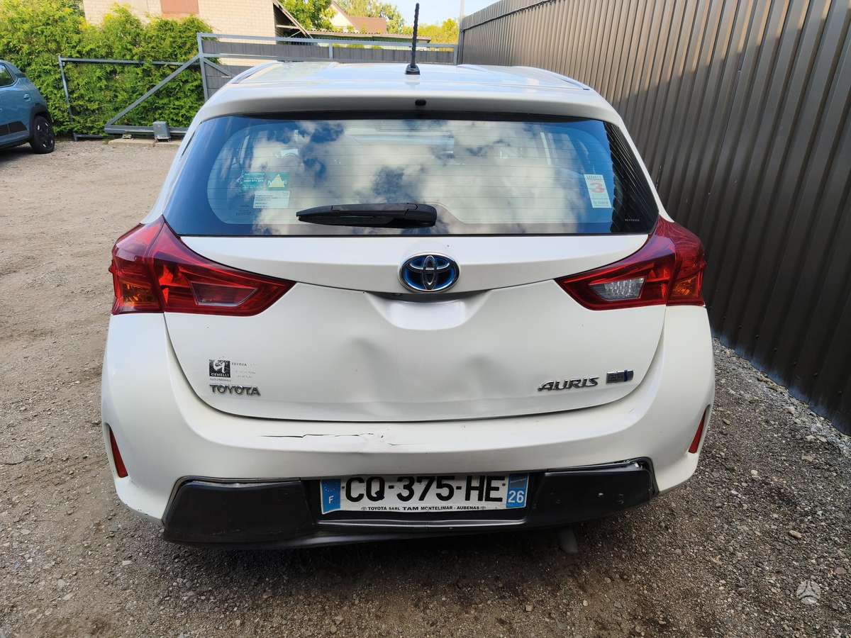 Toyota Auris - 8