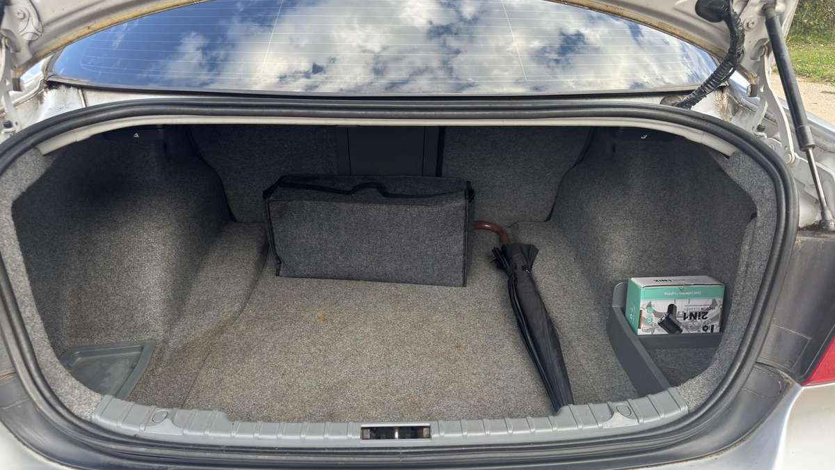 BMW 320, 2.0 l., Седан