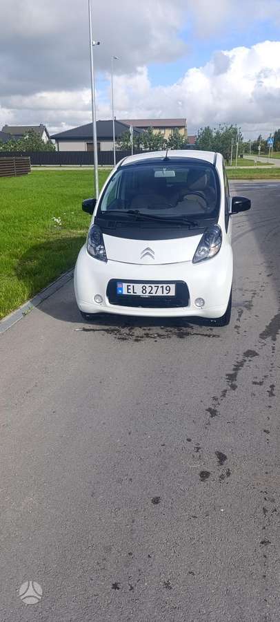 Citroen C-Zero, hečbekas