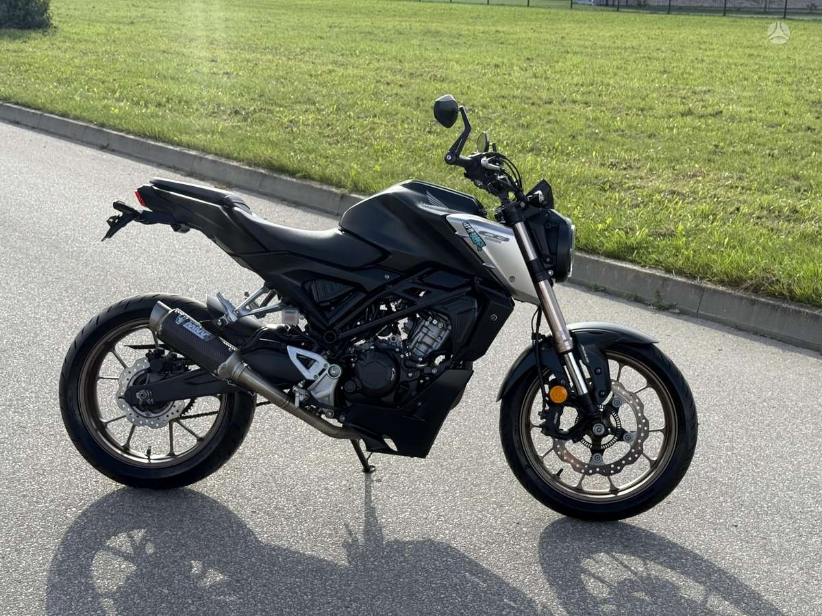 Honda CB 125cc, street / classic