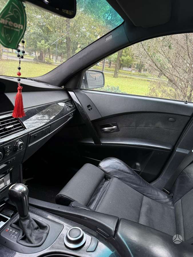 BMW 525, 2.5 l., wagon