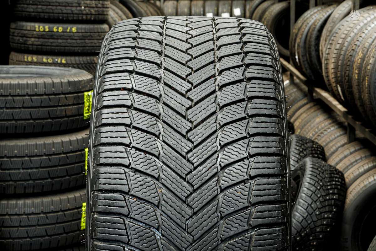 Michelin X-Ice Snow, winter 245/40 R21