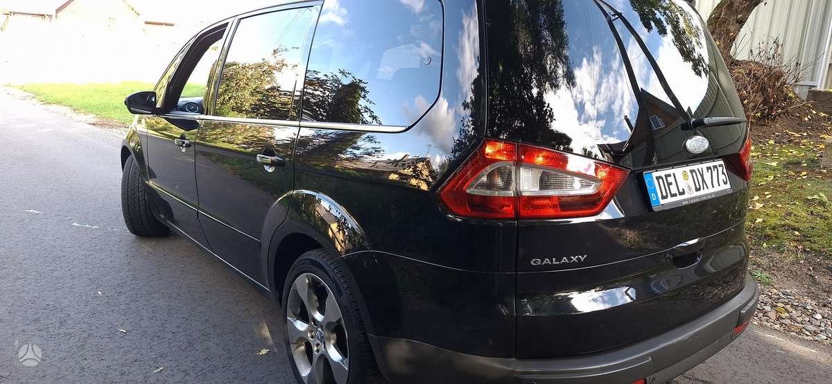Ford Galaxy - 2