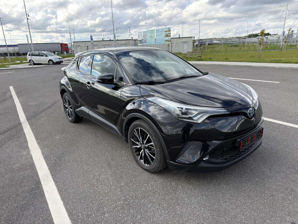 Toyota C-HR - 2