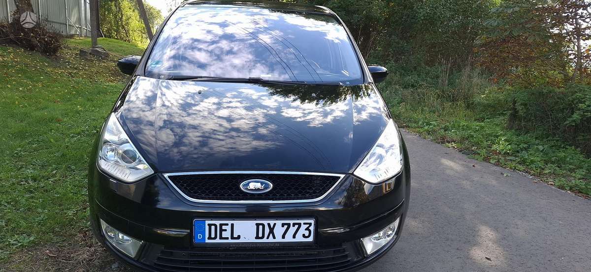 Ford Galaxy - 12