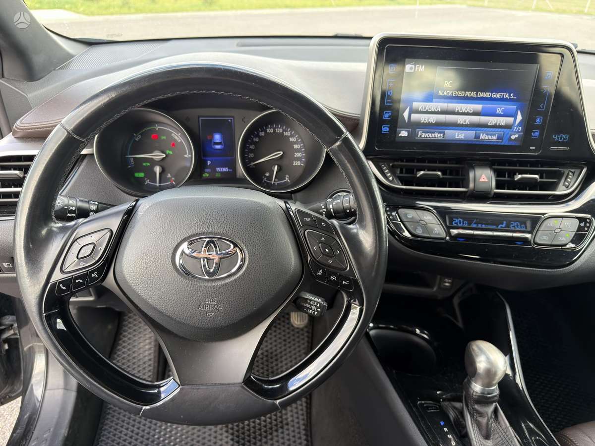 Toyota C-HR - 10