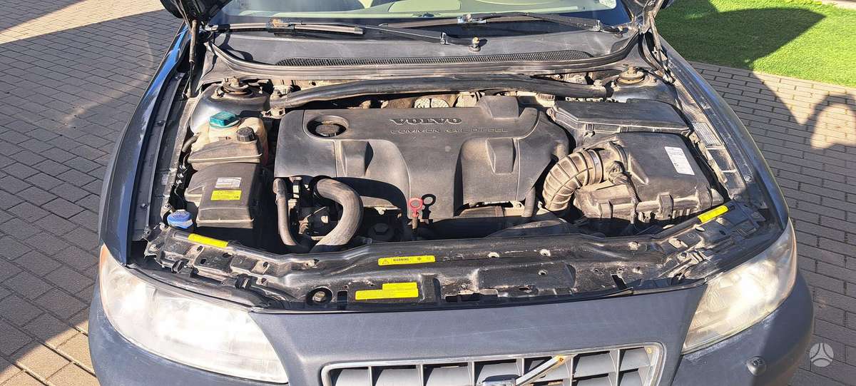 Volvo XC70, 2.4 l., wagon