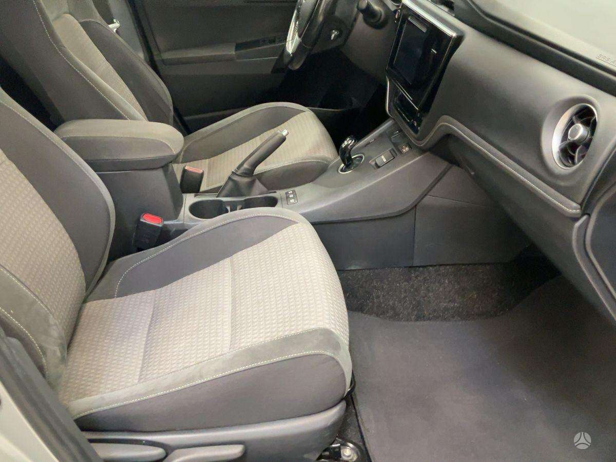 Toyota Auris - 3