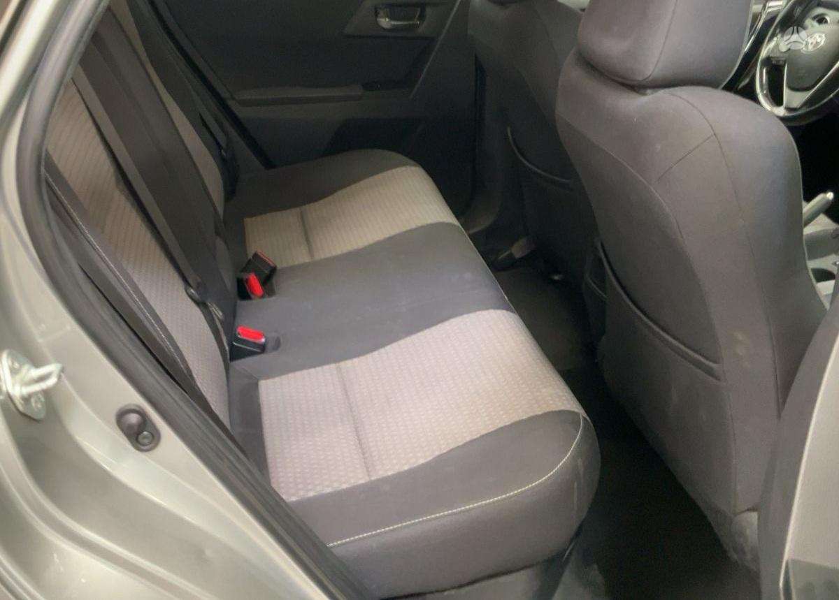 Toyota Auris - 6