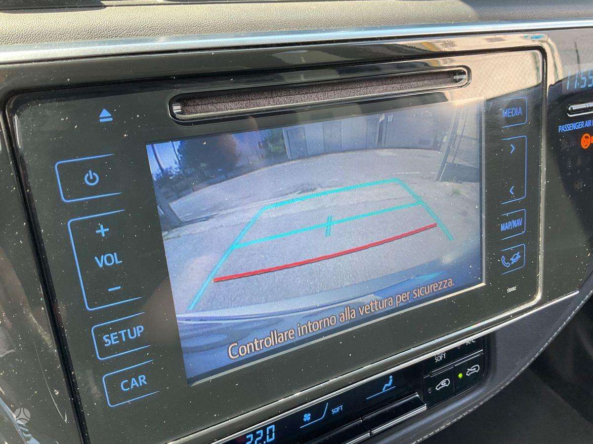 Toyota Auris - 5