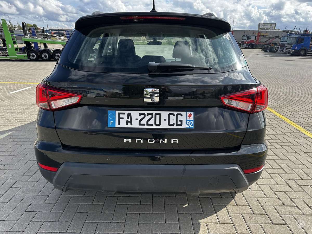SEAT Arona - 5