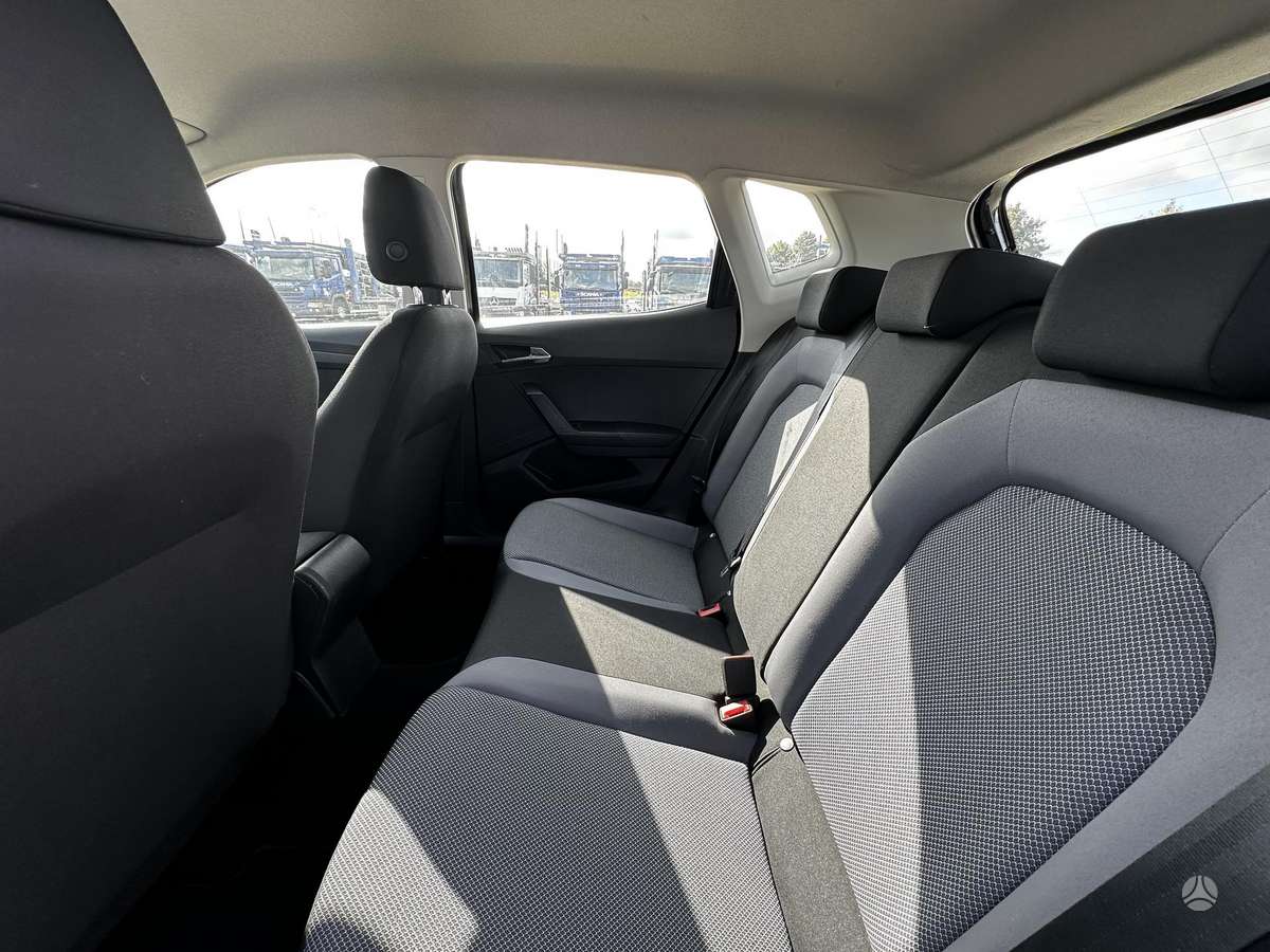 SEAT Arona - 7