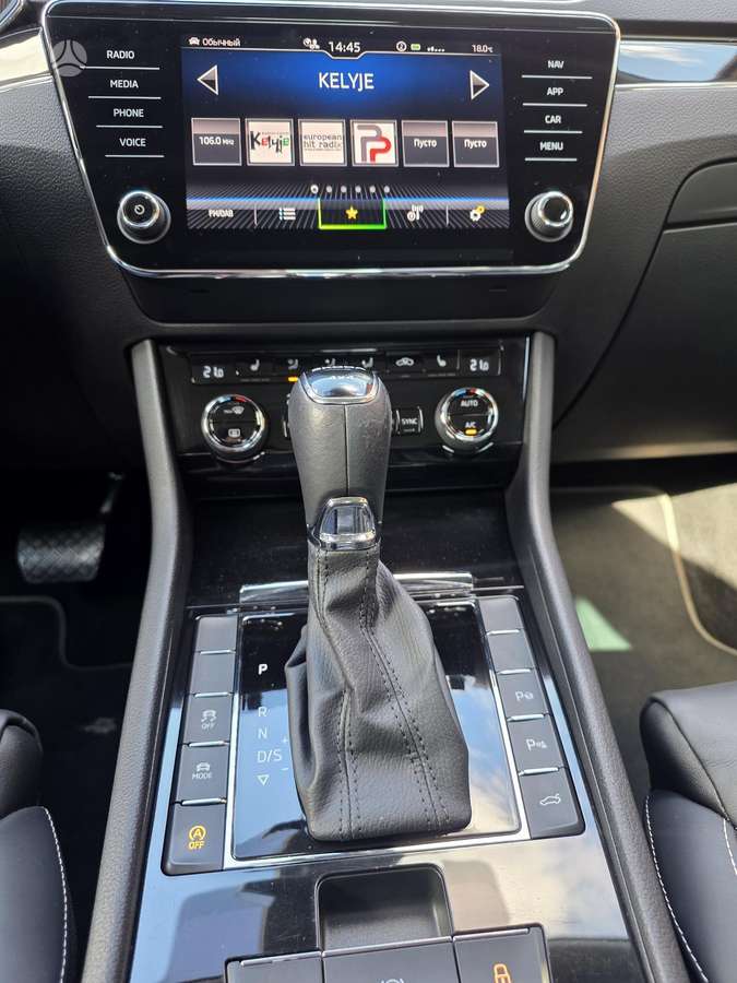 Škoda Superb - 5