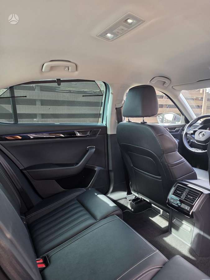 Škoda Superb - 8