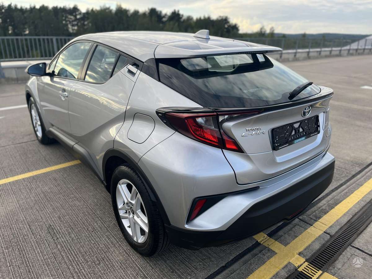 Toyota C-HR - 5