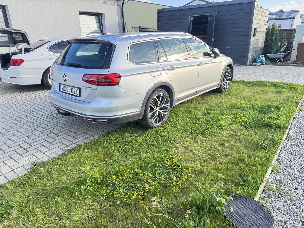 Volkswagen Passat Alltrack - 3